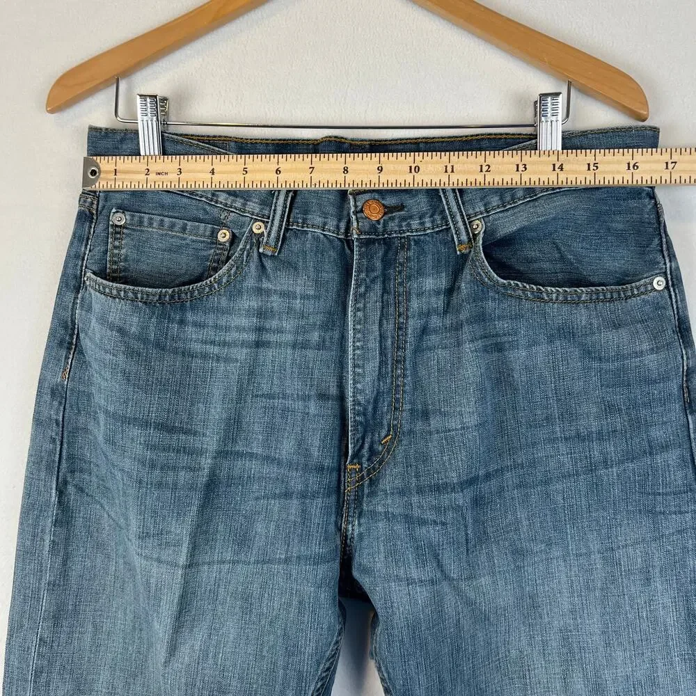 Levis 505 Jeans Mens 36x30 Blue Regular Straight Mid Rise Medium Wash‎ Denim
